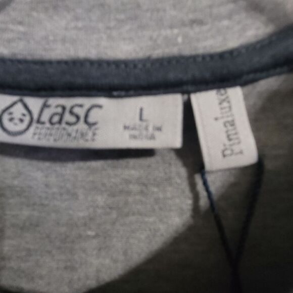 Tasc mens grey shirt - Picture 3 of 3